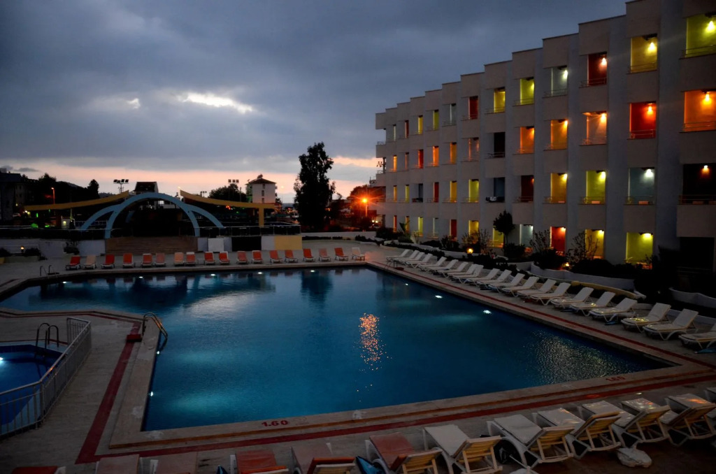 Orient Resort Hotel