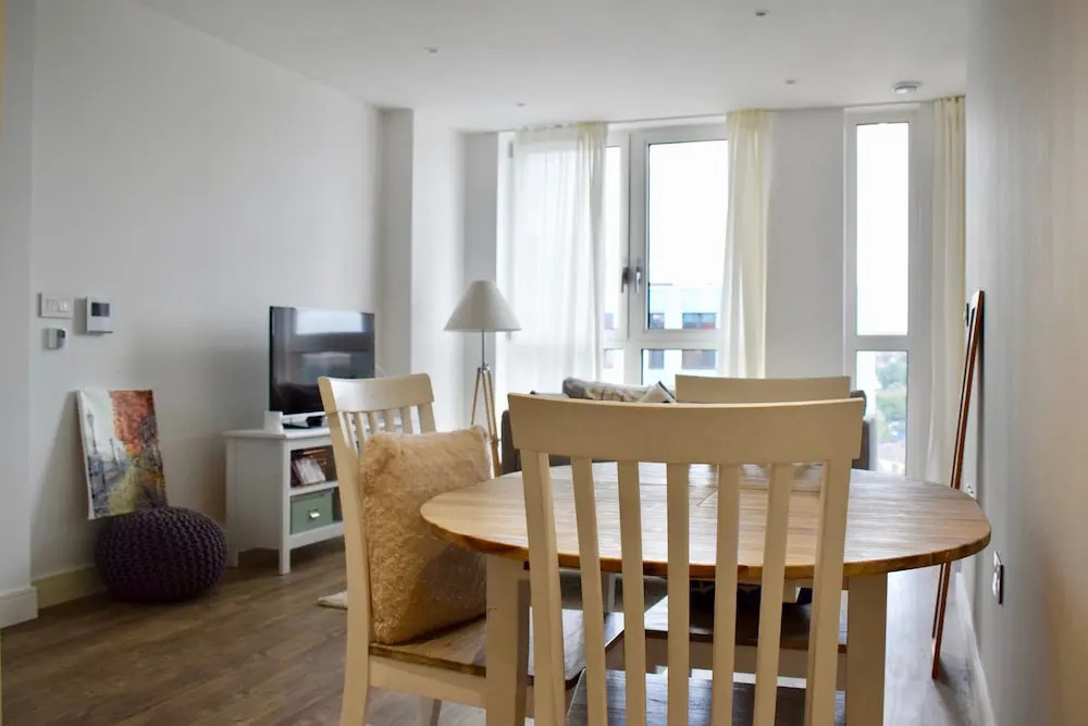 Modern 1 Bedroom Apartment in Greenwich