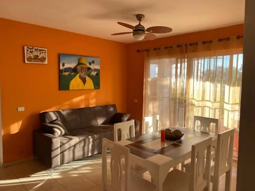 Sunny Apartment