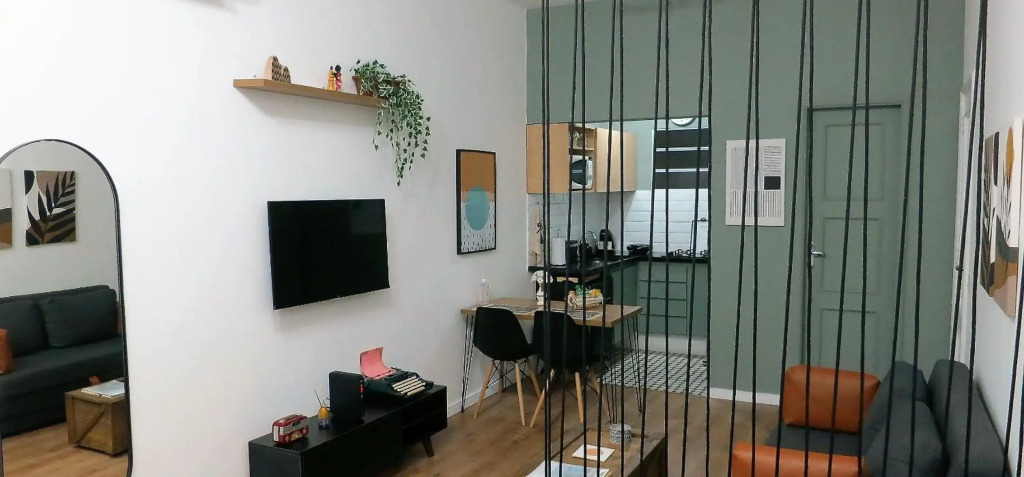 Apezinho.Loft 3 (Retrô)