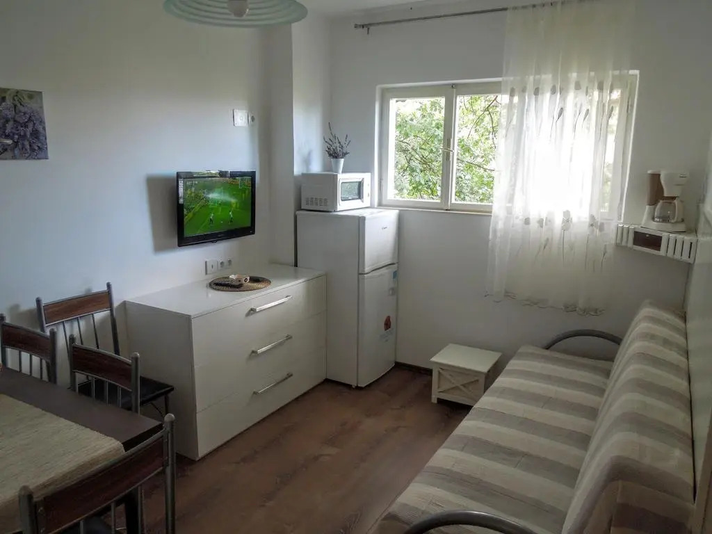 Apartments Meleh