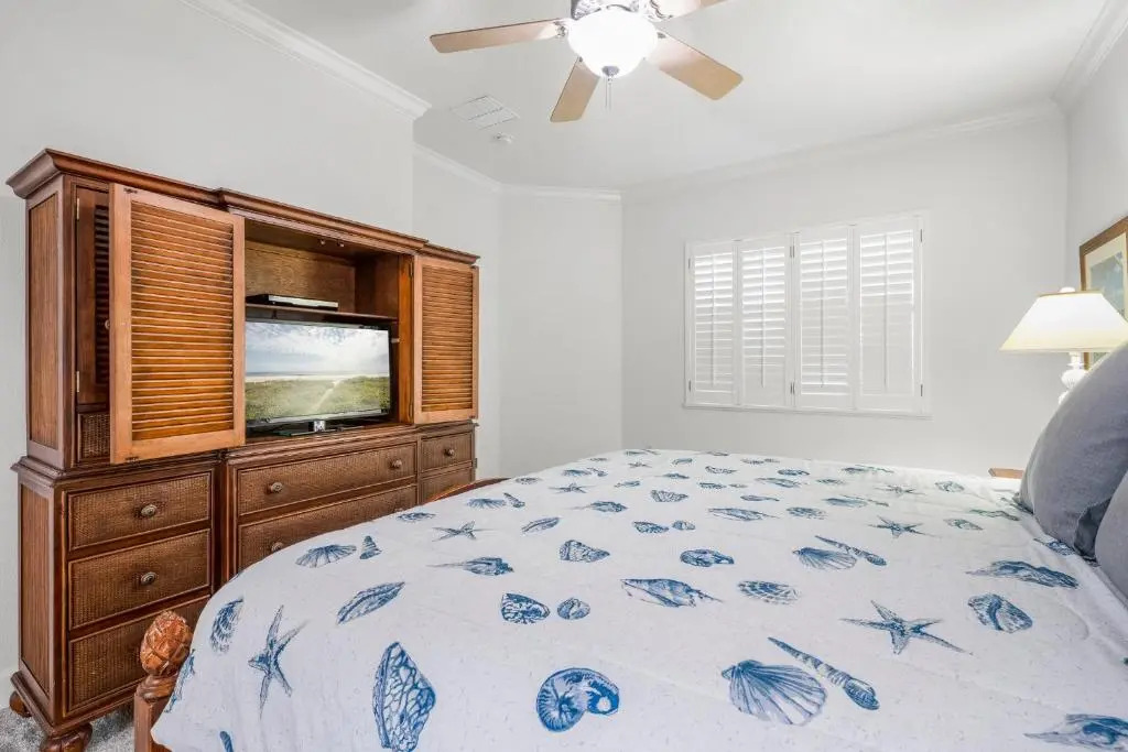 851 Cinnamon Beach, 3 Bedroom, Sleeps 6, Ocean Front, 2 Pools, Elevator