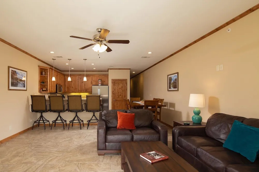Living the Dream RG209 - 3 Br Condo