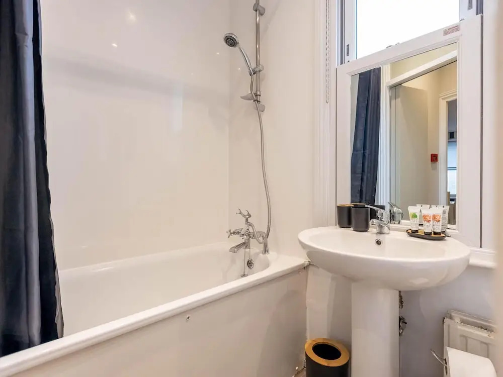 Explore Granary Square Two Bedroom by Belvilla