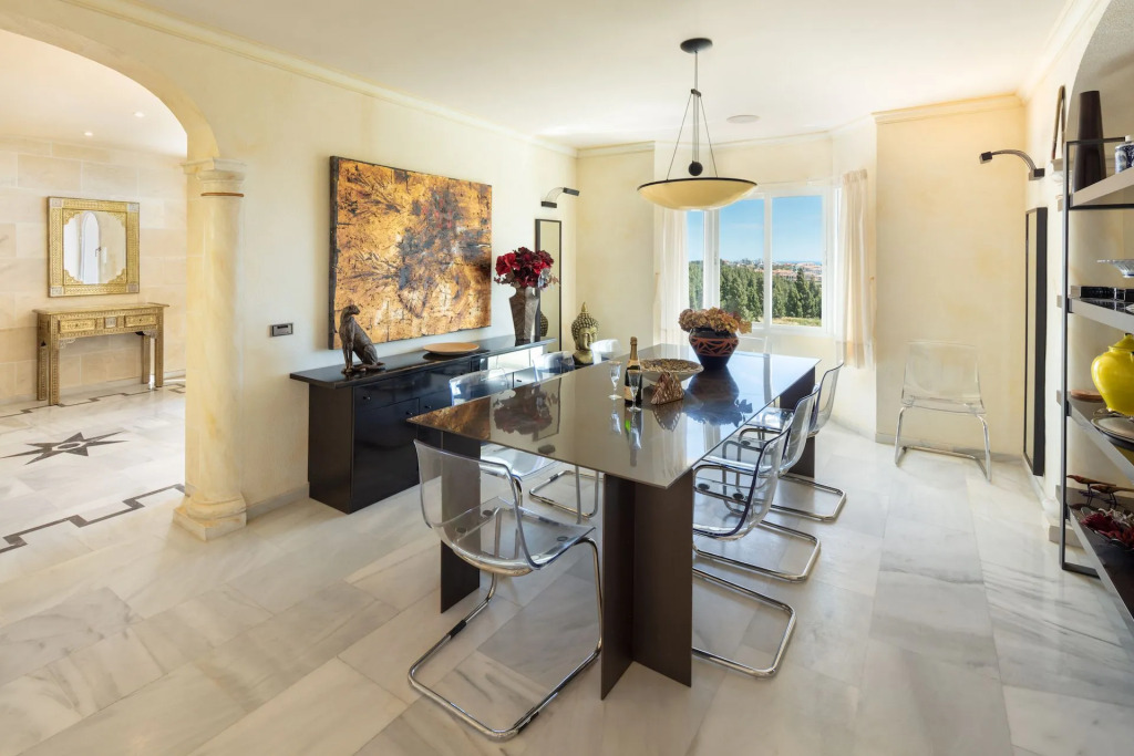 Large Family Villa 500m From Beach with Stunning Views