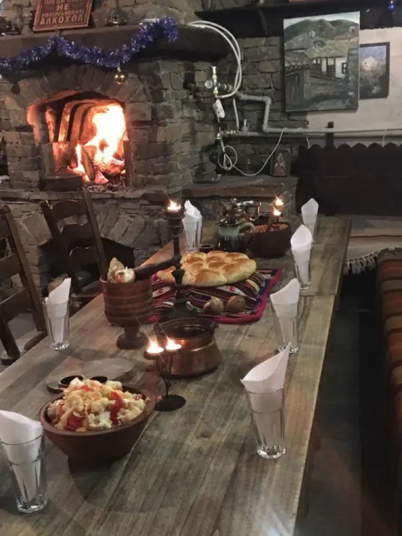 Bazoteva House