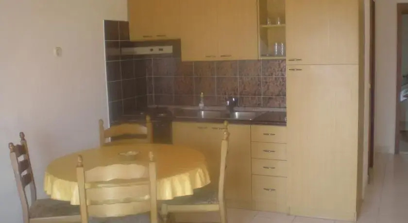 Apartments Mandarić