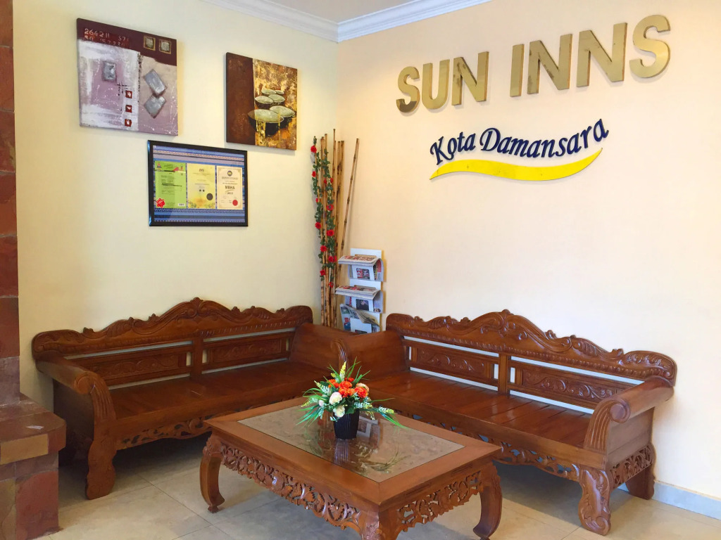 Sun Inns Hotel Kota Damansara Near Hospital Sungai Buloh