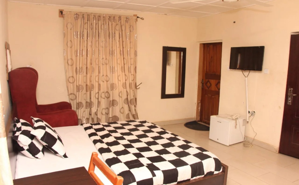 Sapphire Guest House