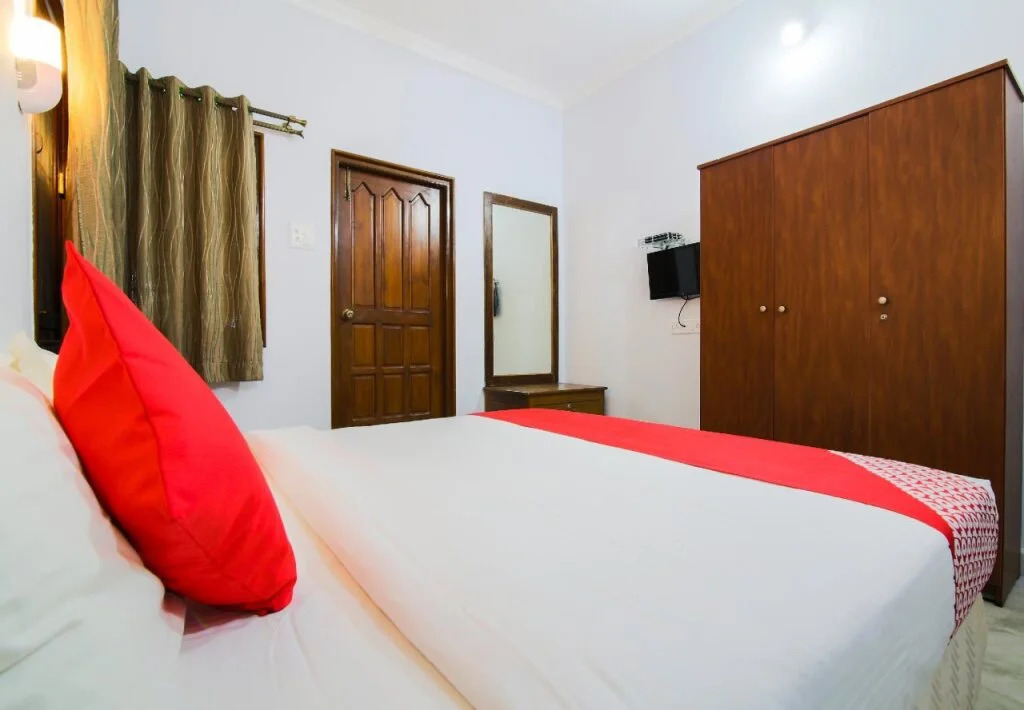 Pande Residency
