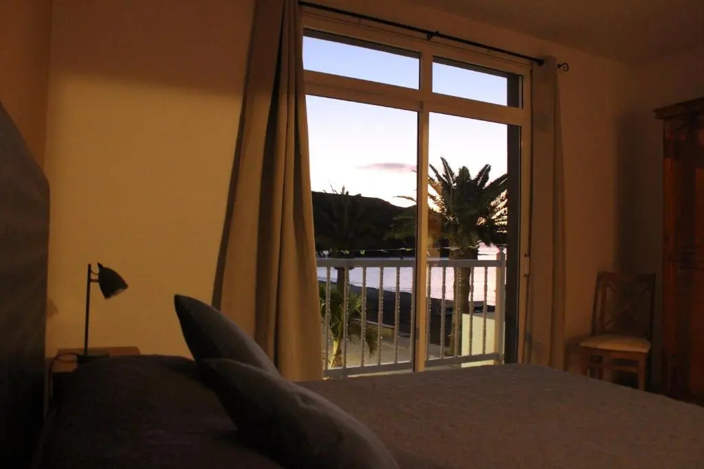 LA ORILLA BEACH HOUSE