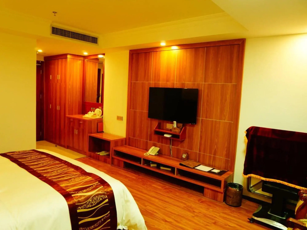 Yaopeng Hotel