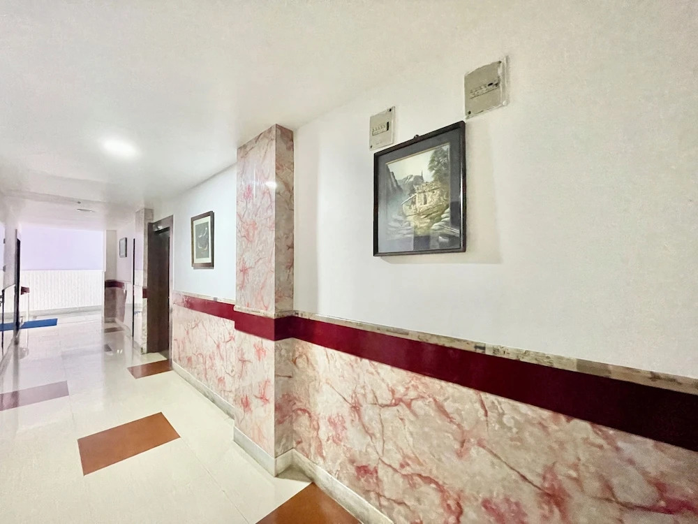 Hotel V-i sea view - Puri
