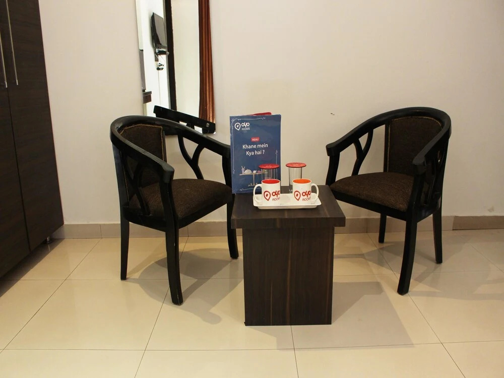 OYO Flagship 387 Moulsari Avenue