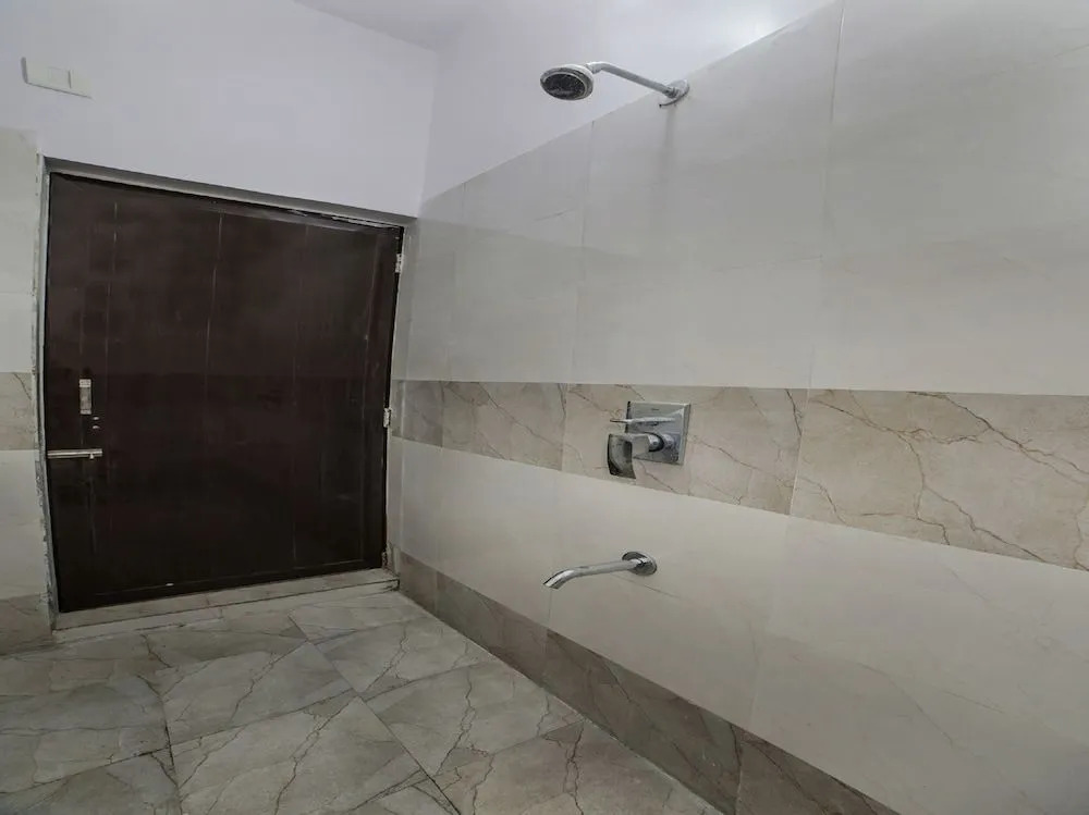 OYO 30231 Hotel Anshu