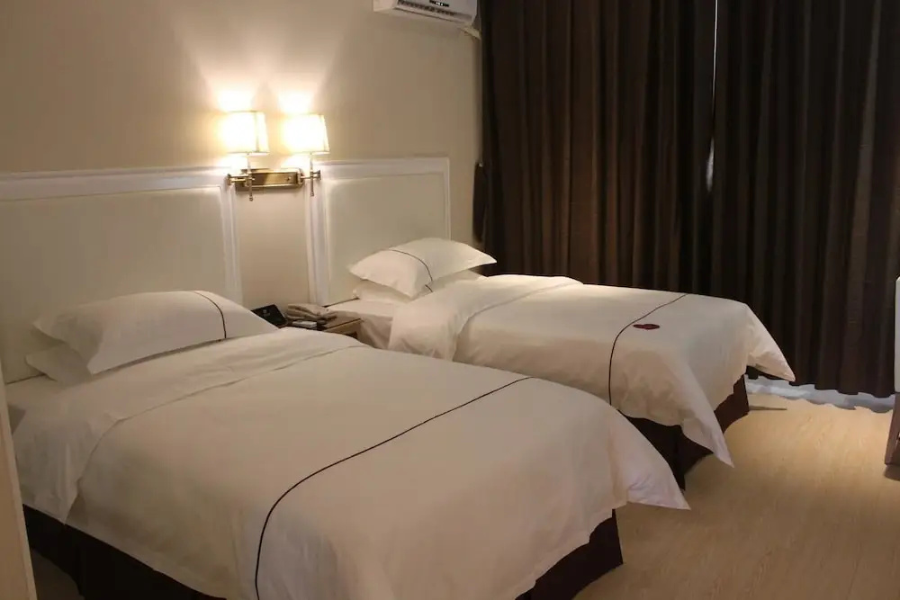 Kunlun Leju Business Hotel