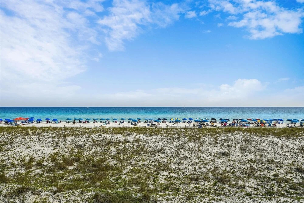 Inlet Reef 105 is a beautifully decorated and absolutely gorgeous 2 BR by RedAwning