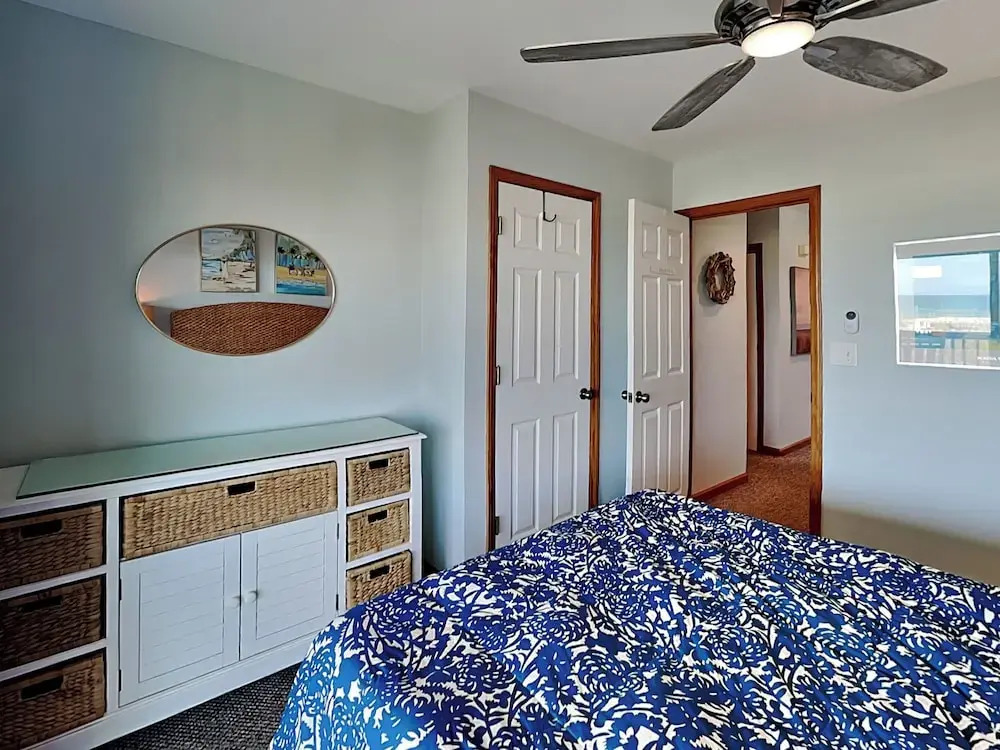Paradise Palms by Topsail Realty