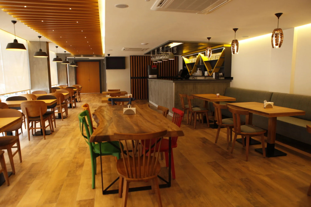 Sapko Airport Hotel
