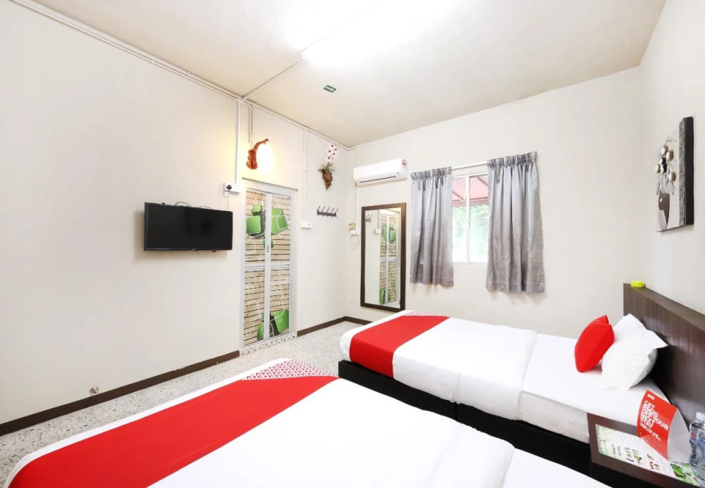 OYO 507 Aikka Hotel