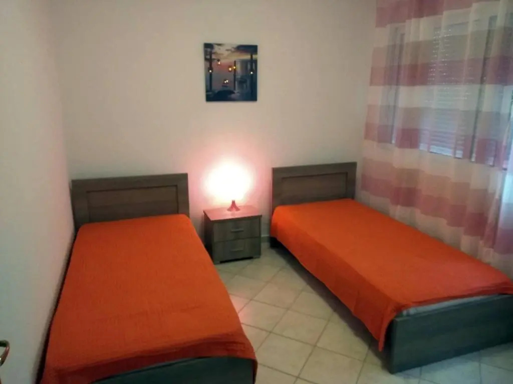 Roses RT apartments Skioni I
