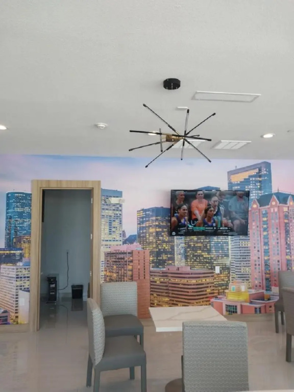Clarion Pointe Spring - Houston North