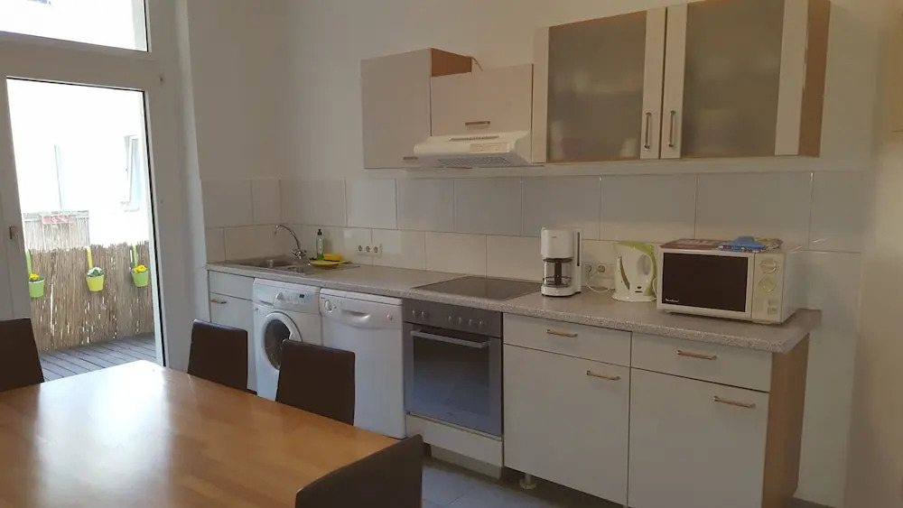 Apartments Bahri