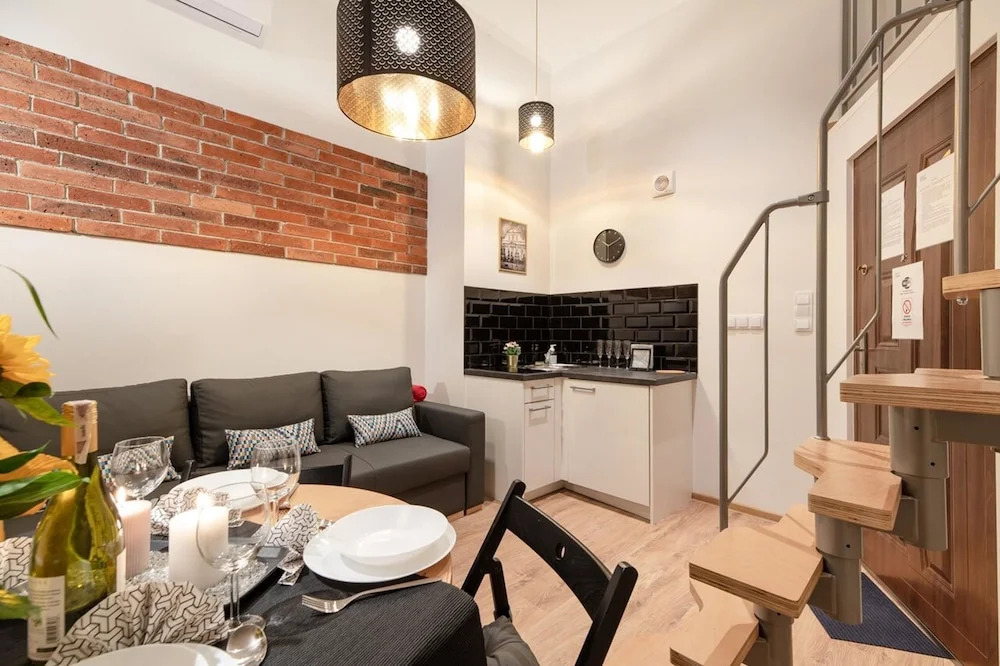 DIETLA 99 APARTMENTS - IDEAL LOCATION - in the heart of Krakow