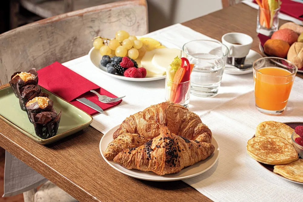 Al Cappello Rosso Suite Apartments