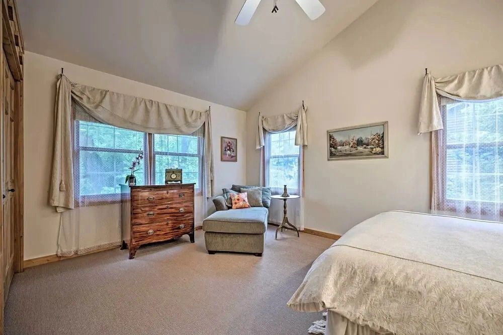 Upscale Family Retreat w/ Fire Pit, Walk to Beach