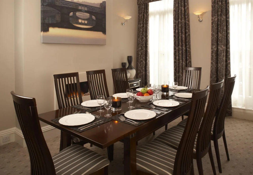 Beaufort House - Knightsbridge