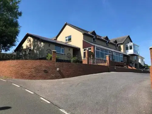 Lakeland Guest House