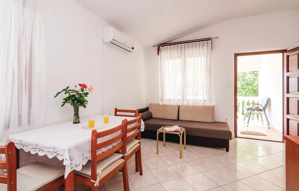 Nice Apartment in Krusevo With 2 Bedrooms and Wifi