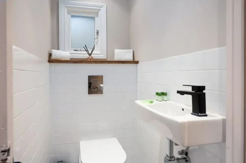 VESTO Three Bedroom Apartment in Clapham