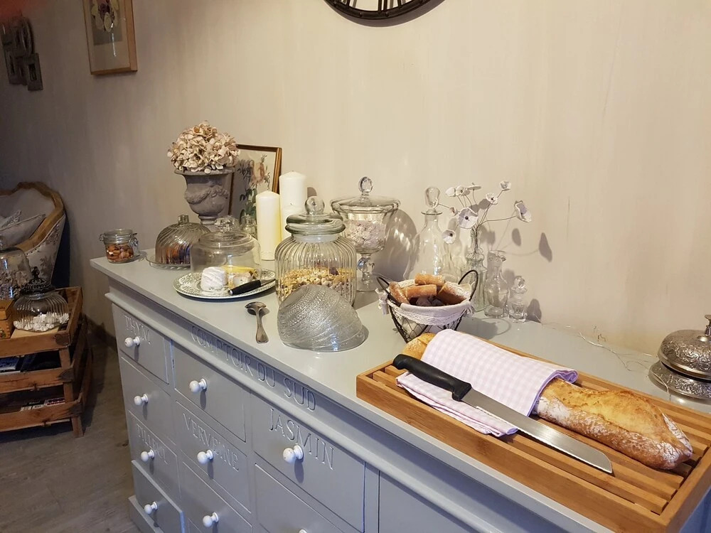 CHAMBRES DHÔTES LOréliane en Provence SPA