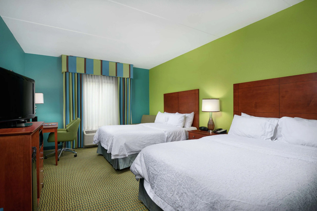 Hampton Inn Bermuda Run / Advance