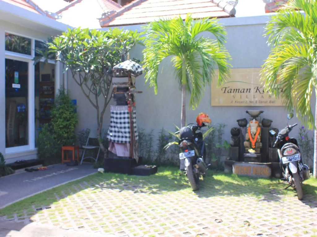 Taman Kesari Villas