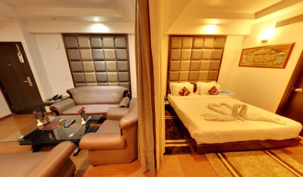 Hotel Royale Ambience