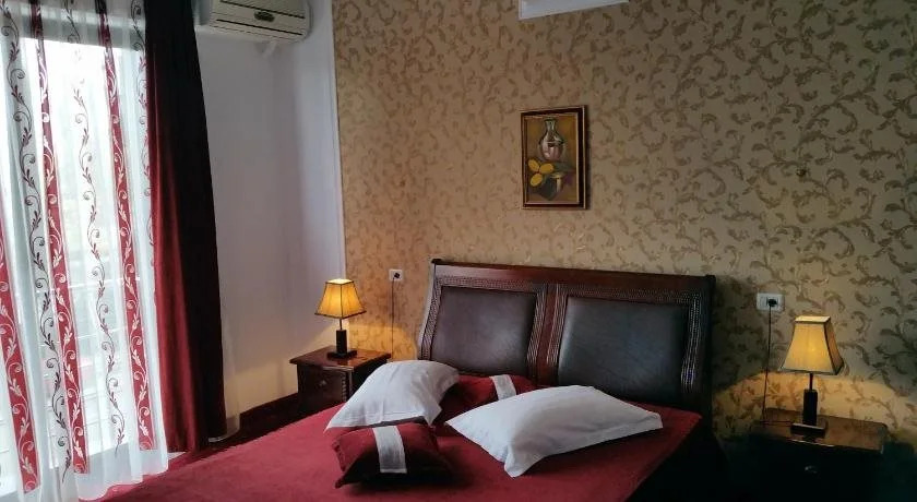 Golden Rose Residence