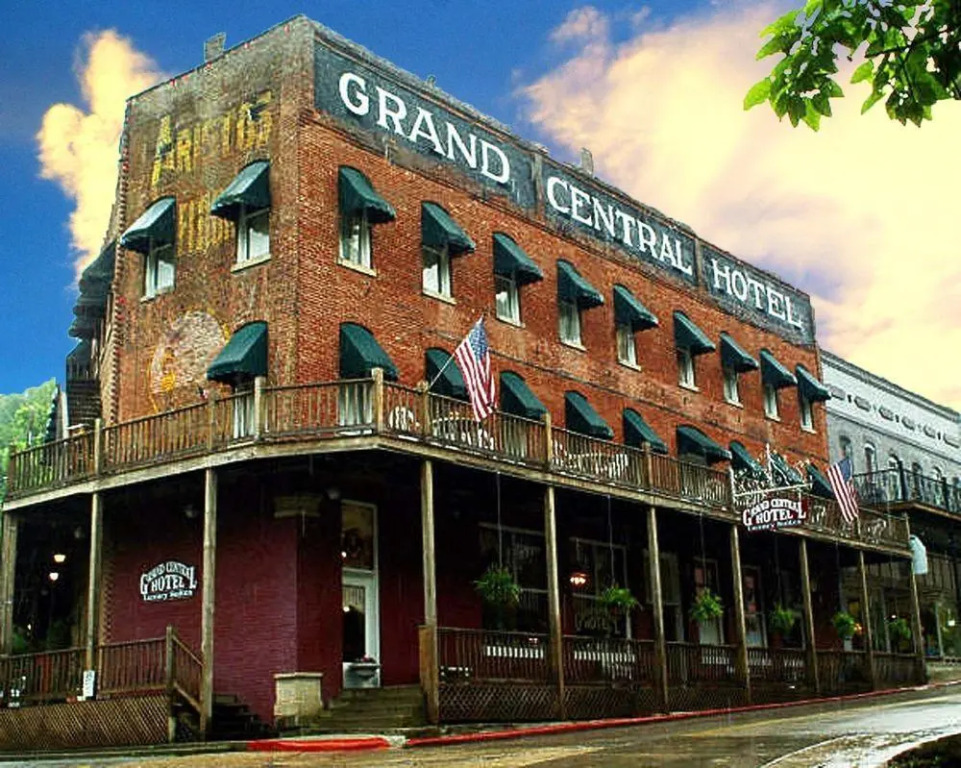 Grand Central Hotel