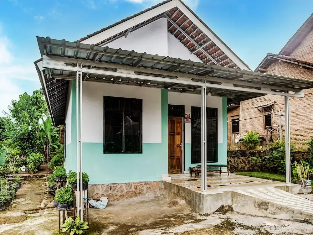 Hotel O Desa Wisata Sumber Agung Syariah