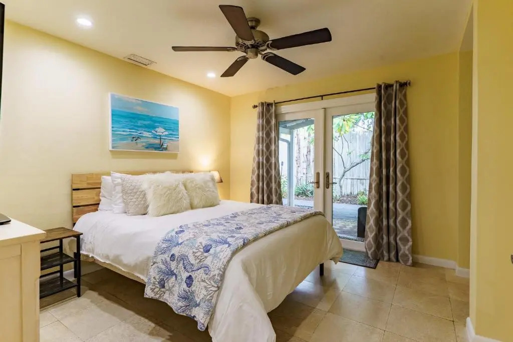 Coastal Beauty - A Beautiful NEW Property Close to Everything