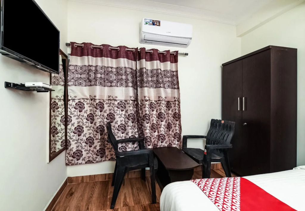 Hotel Naidu Grand by OYO Rooms