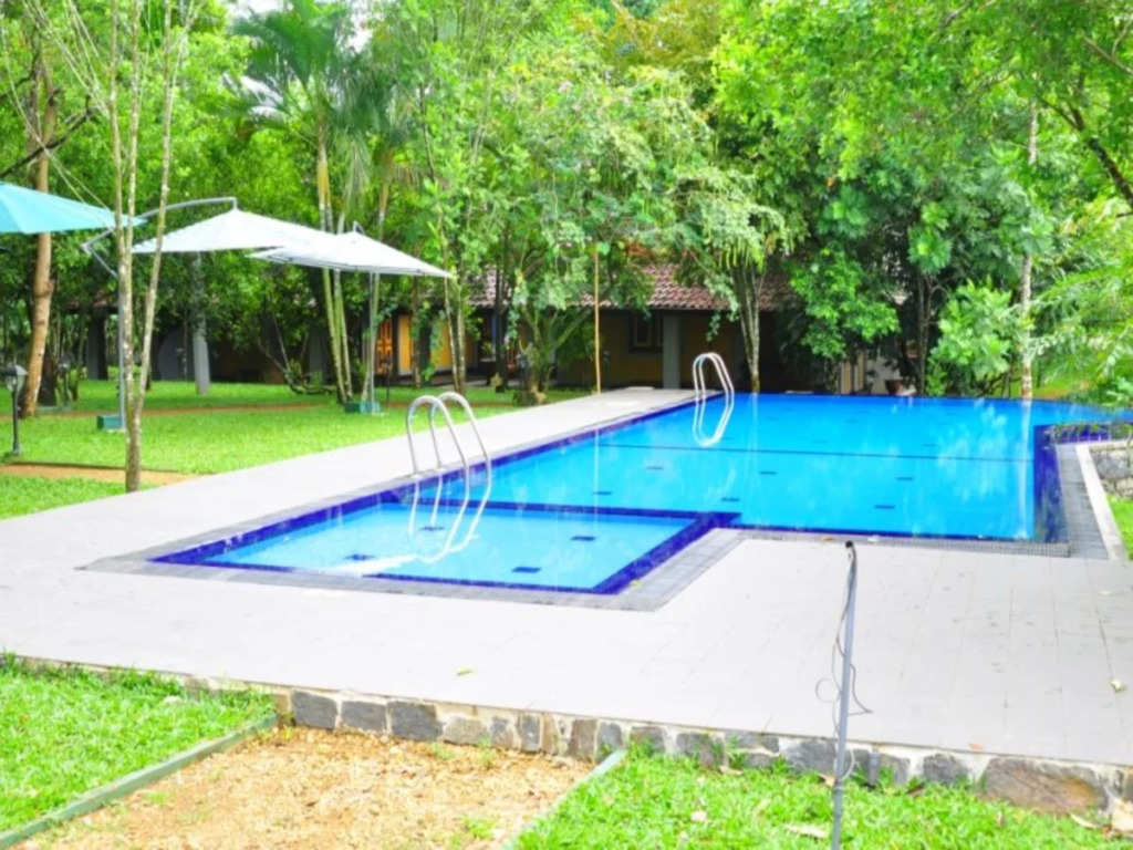 Lake Serenity Resort & Spa