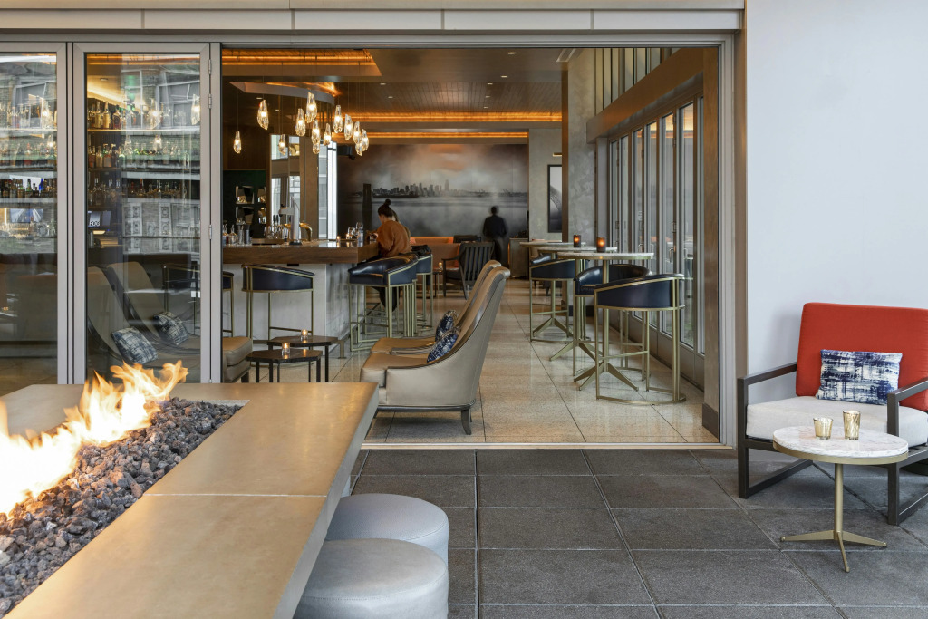 The Charter Hotel Seattle, Curio Collection By Hilton