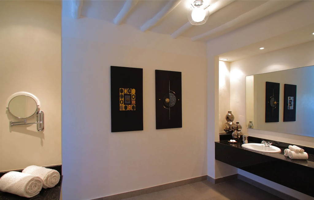 Lion in the Sun Boutique Hotel & Spa