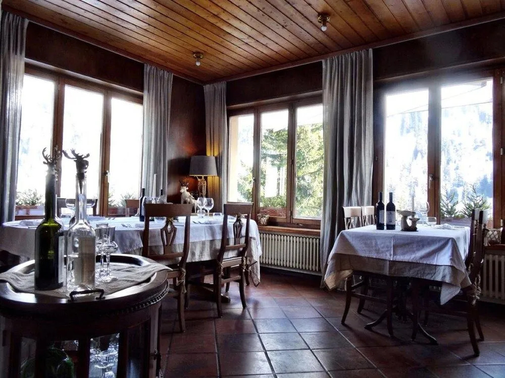 "CHALET dei FIORI" room & apartment