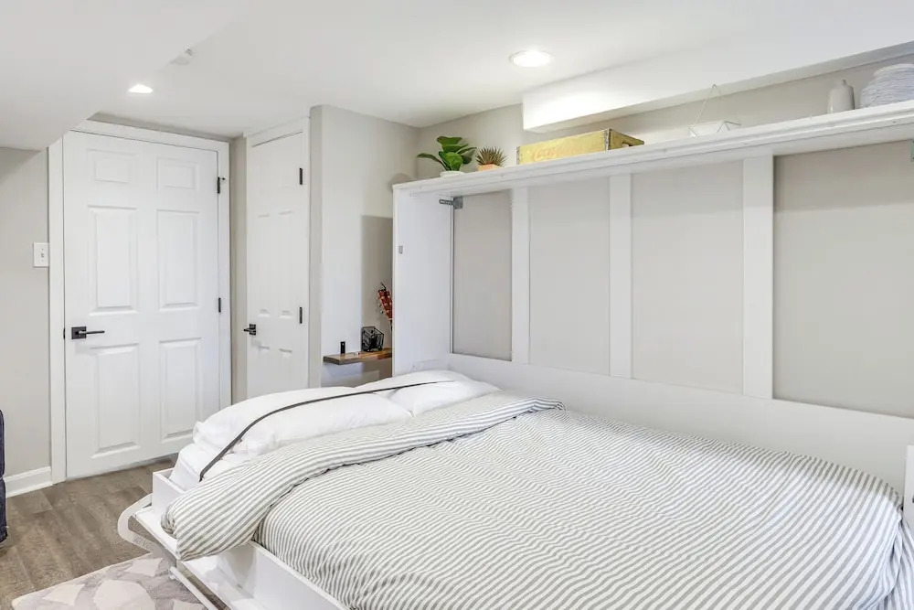 Walkable Location: Modern DC Apt w/ Yard Access