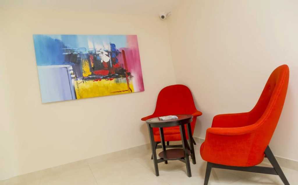 Five Lamps Suites