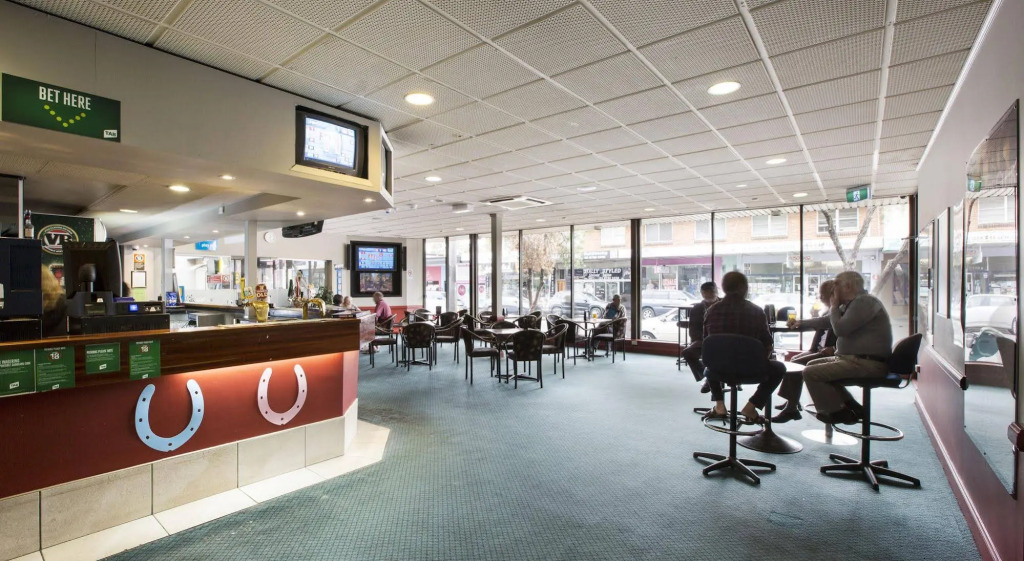 Villawood Hotel